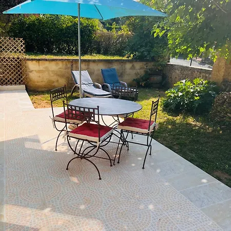 Le Petit Breuil * Сарла-ла-Канеда