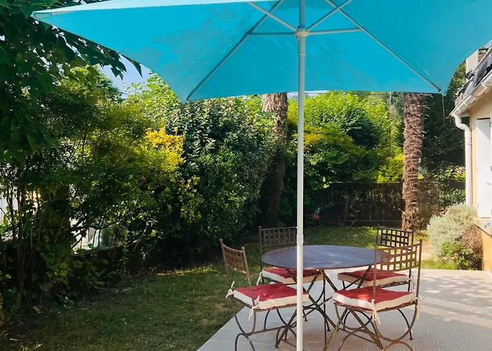 Le Petit Breuil * سارلا لا كانيدا